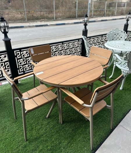 كرسي ألمنيوم